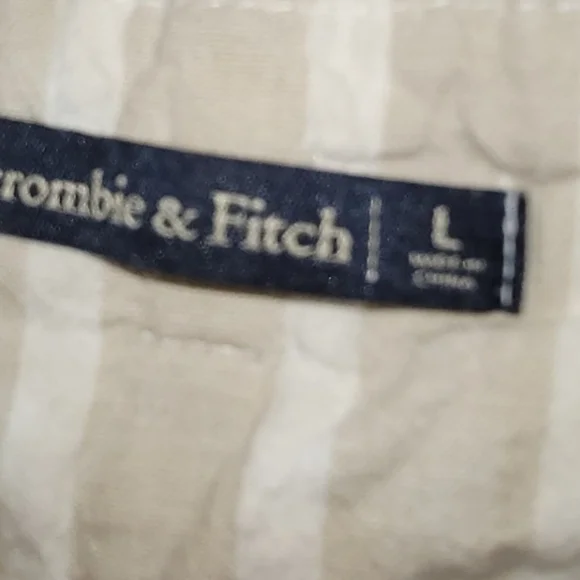 Abercrombie & Fitch shorts - Picture 2 of 3